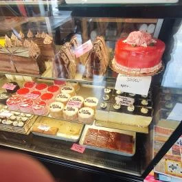 Déli Cukrászda & Fagyizó, Cegléd - Étel/ital