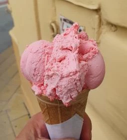 Déli Cukrászda & Fagyizó