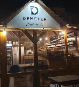 Demeter Borbár 44 Vinoteka