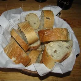 Demeter Pincészet, Eger - Étel/ital