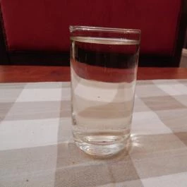 Derby Büfé, Budapest - Étel/ital