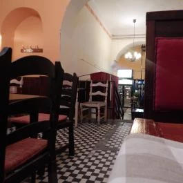 Derby Büfé, Budapest - Belső