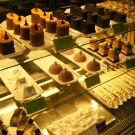 Mihályi Patisserie Vác - Étel/ital