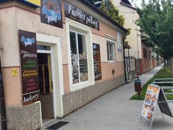 Favorit Pékség Deszk