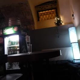 Diófa Pinyó Bar Budapest - Belső