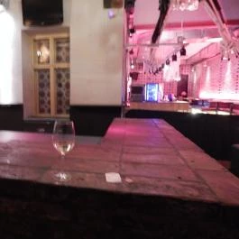 Doboz, Budapest - Belső