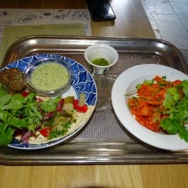 Dobrumba, Budapest - Étel/ital