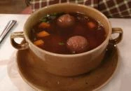 Dombi & Fiai Vendégfogadó étterme Tényő