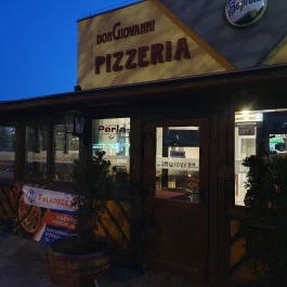 Don Giovanni Pizzéria, Tatabánya - Külső kép