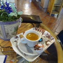 Dózsa Delikátesz, Nyíregyháza - Étel/ital