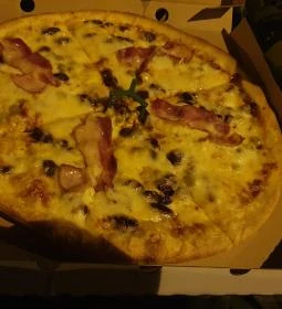 Dzsungel Pizzéria