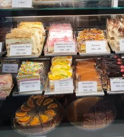 Ebatta Cukrászda & Kávéház