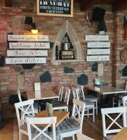 Ebatta Kultúrkocsma Pizzakuckó