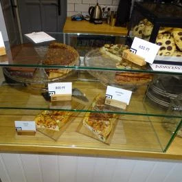 Ébresztő, Budapest - Étel/ital