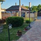 Édes Piros Desszertvilág Cukrászat Halásztelek - Egyéb