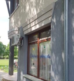 Édeskrém Cukrászda