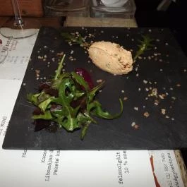 Egykettő Borbisztró & Fröccsliget, Budapest - Étel/ital