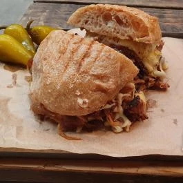 Élesztőház, Budapest - Egyéb