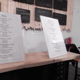 Élesztőház, Budapest - Étlap/itallap