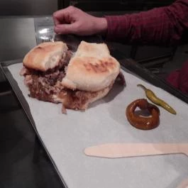 Élesztőház, Budapest - Étel/ital