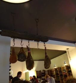 Eleven - Bor & Tapas