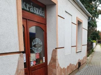 Eleven Cukrászat Balatonkenese