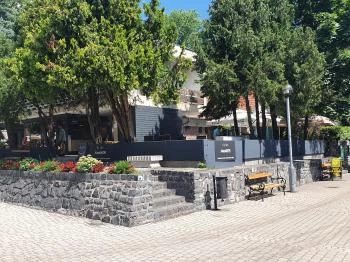 Éliás AlaptáBOR Badacsonytomaj Éliás AlaptáBOR Badacsonytomaj