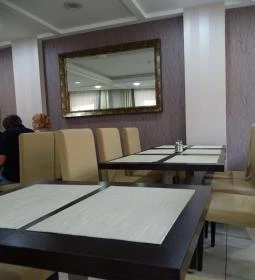 Elixír Hotel Restaurant Café & Bar