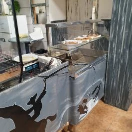 Első Magyar Betyár Kolbászosztó, Budapest - Egyéb