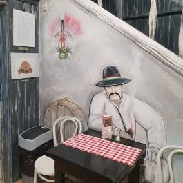 Első Magyar Betyár Kolbászosztó, Budapest - Egyéb