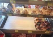 Enis Pékség Gárdony