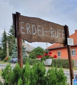 Erdei Büfé, Italozó