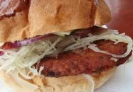 Erdei Büfé, Italozó Tés