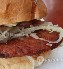 Erdei Büfé, Italozó