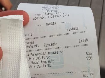 Erzsébet Kávéház Paks