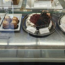 Erzsébet Kávéház, Paks - Egyéb