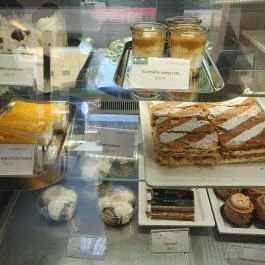 Erzsébet Kávéház, Paks - Egyéb