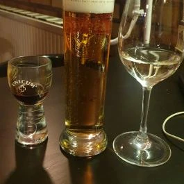 Erzsike Presszó, Budapest - Egyéb