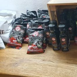 Essence Delicates, Budapest - Egyéb