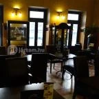Esztergomi Központi Kávéház Szamos Cukrászda Esztergom - Belső