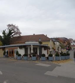 Eszterházy Kávézó és Cukrászda