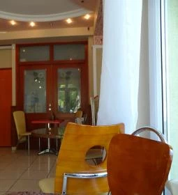 Fábián Cukrászda & Kávézó