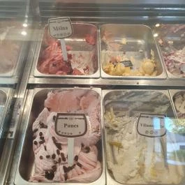 Fagylaltszalon és Cukrászda, Mosonmagyaróvár - Étel/ital