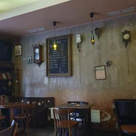 Fahéj Kávézó, Budapest - Belső