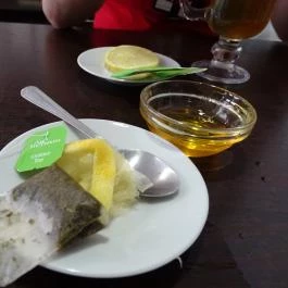 Fapados Bisztró Miskolc - Étel/ital