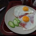 Fapados Bisztró Miskolc - Étel/ital