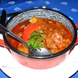 Fehértói Halászcsárda, Szeged - Étel/ital