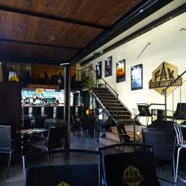 Fekete Arany Klub - FAK Budapest - Külső kép