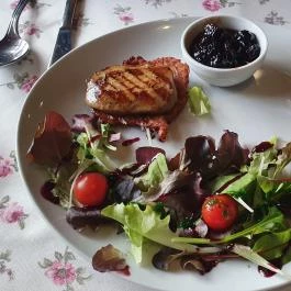 Fekete Gólya Vendéglő Kecskemét - Külső kép