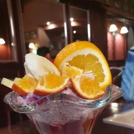 Fekete Sas Kávéház Hódmezővásárhely - Étel/ital